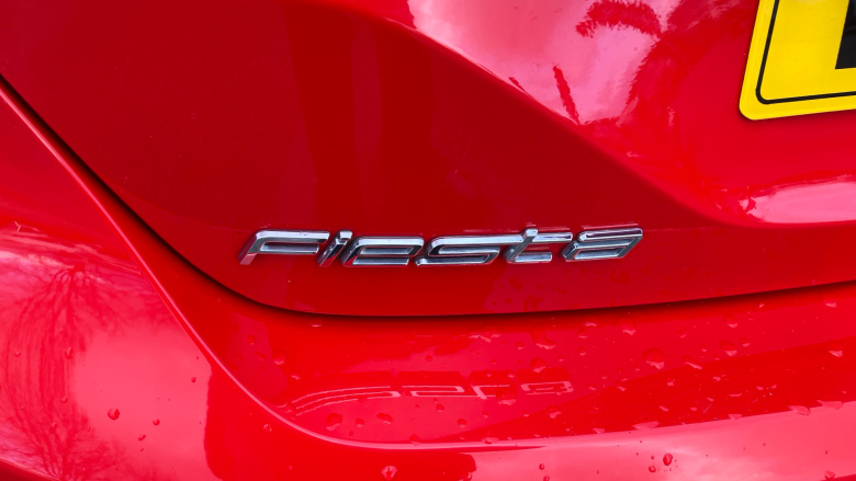 Ford Fiesta 1.0 EcoBoost Hybrid mHEV 125 Titanium 5dr Auto Petrol Hatchback